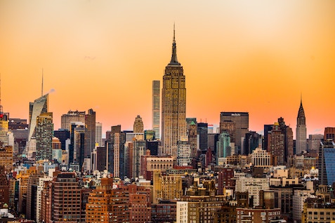 new york skyline at dusk