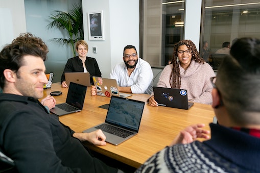 aerotek employees at meeting