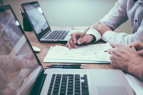 person working on target 401k plan